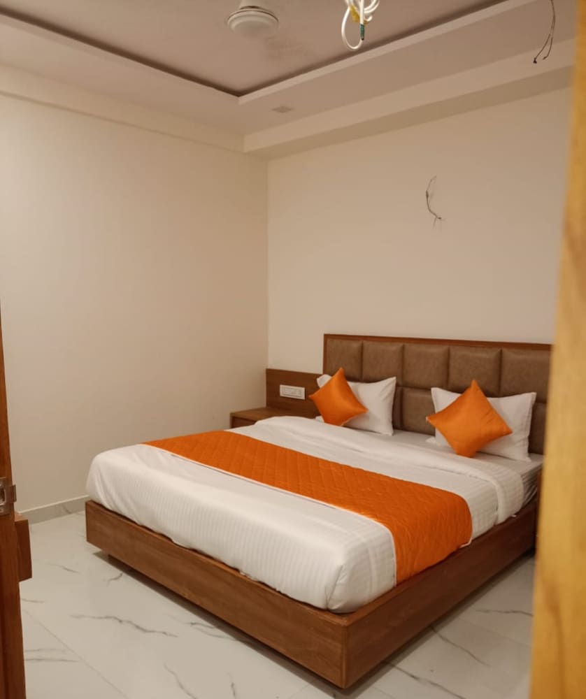 Hotel Volga Inn
