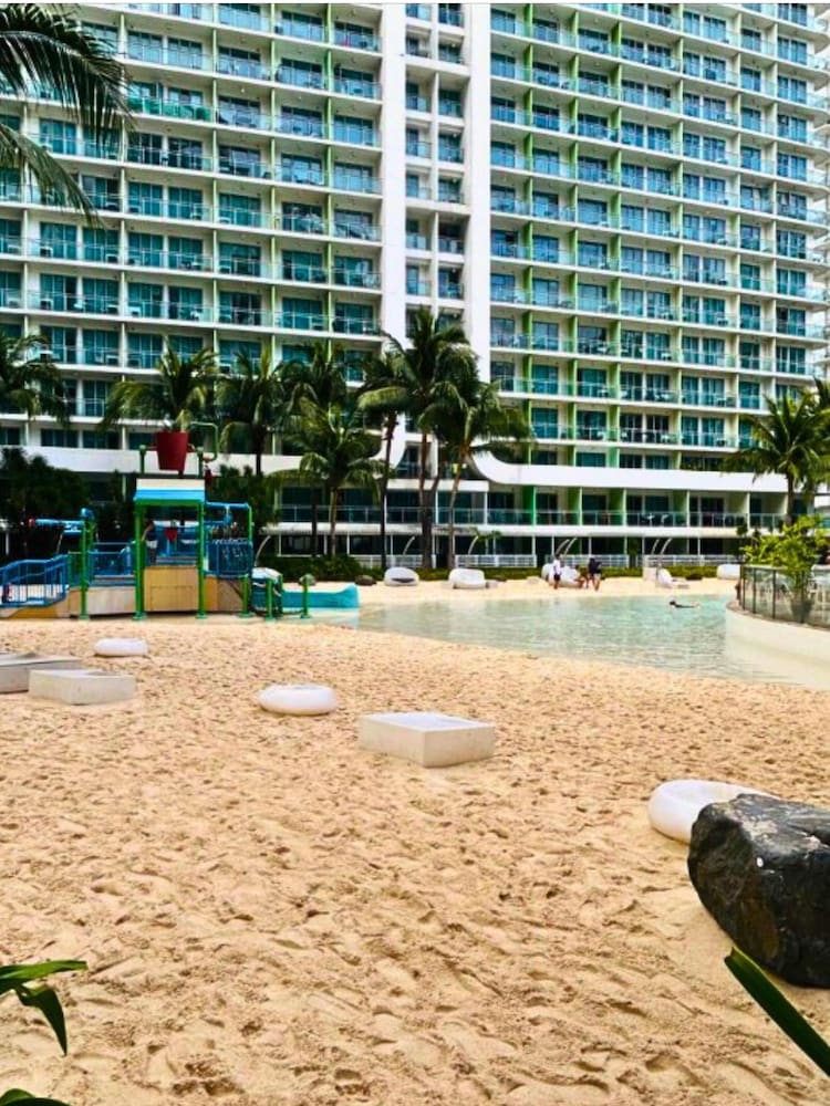 Value Yourself Luxury Beach Near Airport