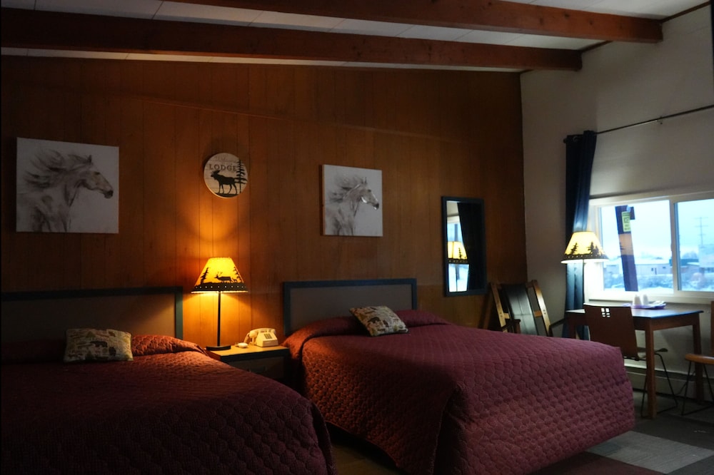 The Lodge Motel