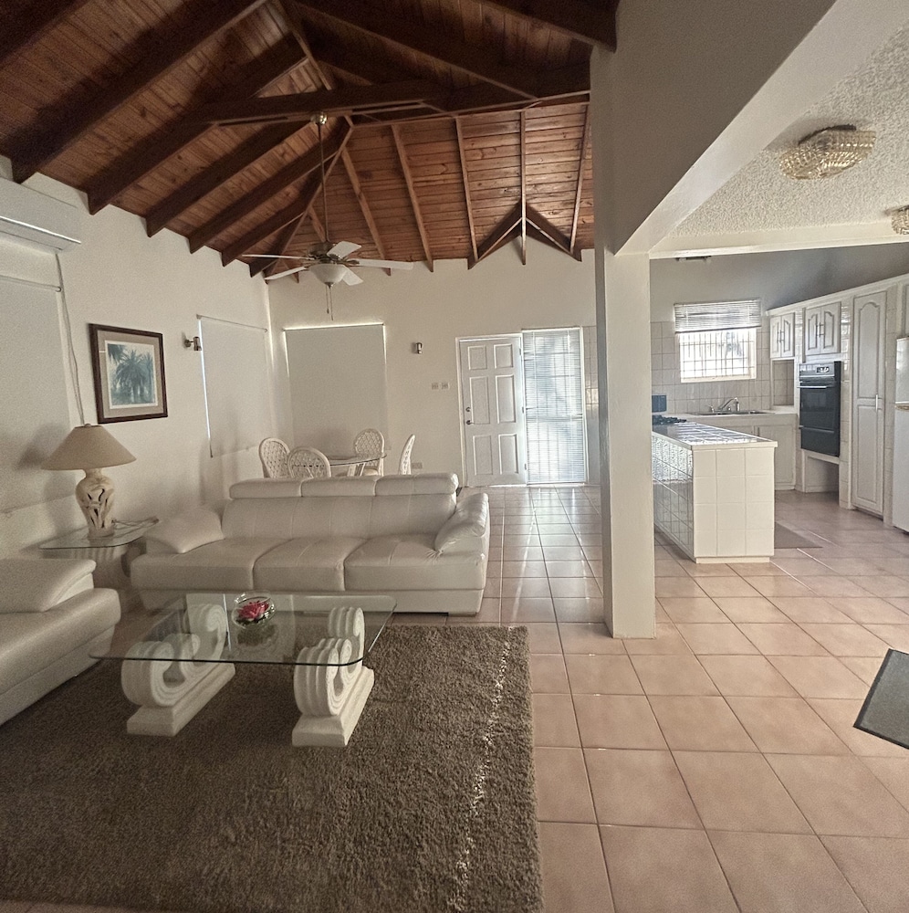 PARIS Waterfront Villas view 5