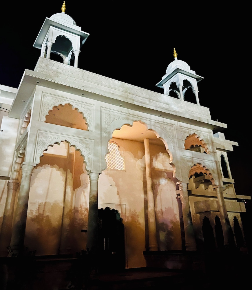 Ramas Palace