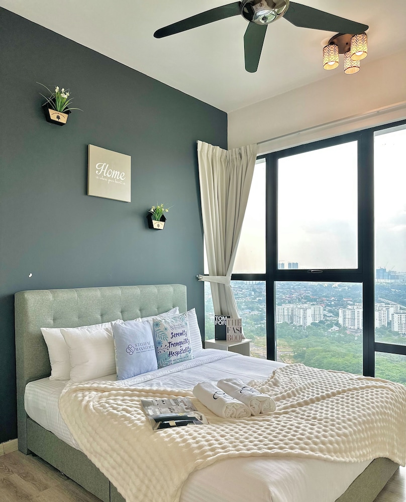 Southkey Mosaic Mid Valley by Stayrene