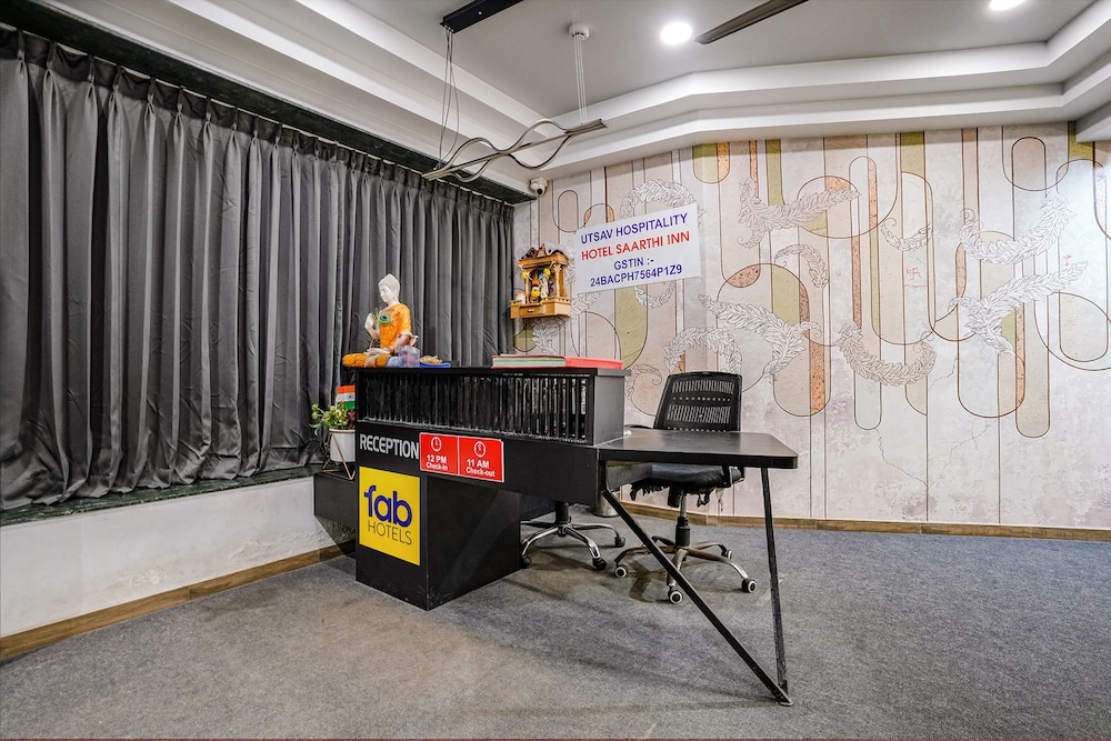 Fabhotel Saarthi Inn view 4