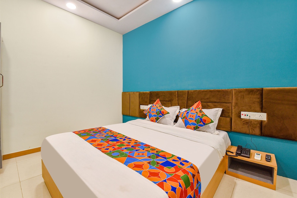 Fabhotel Sky Palace view 2