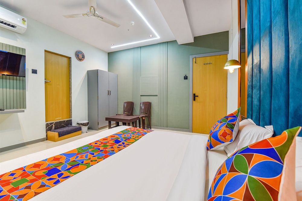 Fabhotel Sky Palace view 5