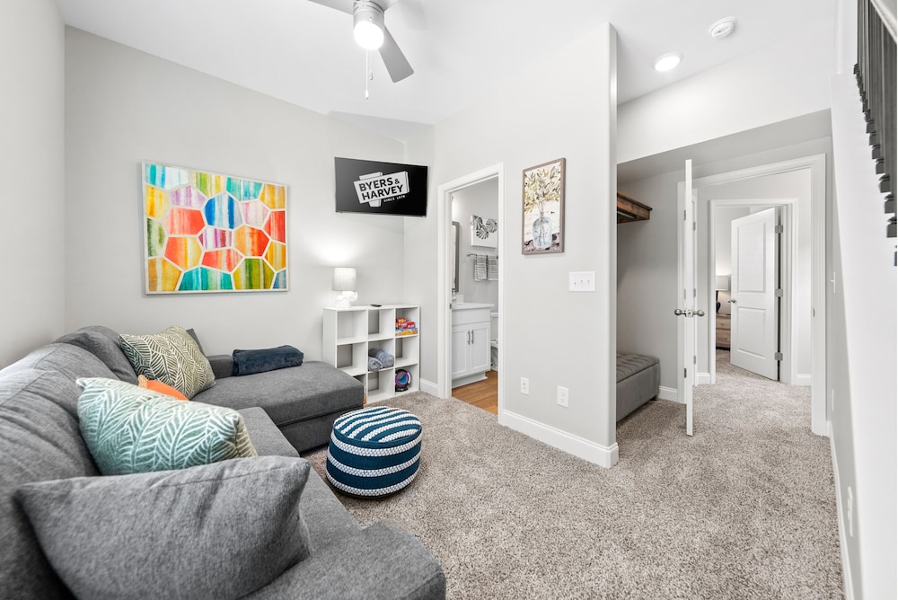The Rooftop Haven of Downtown