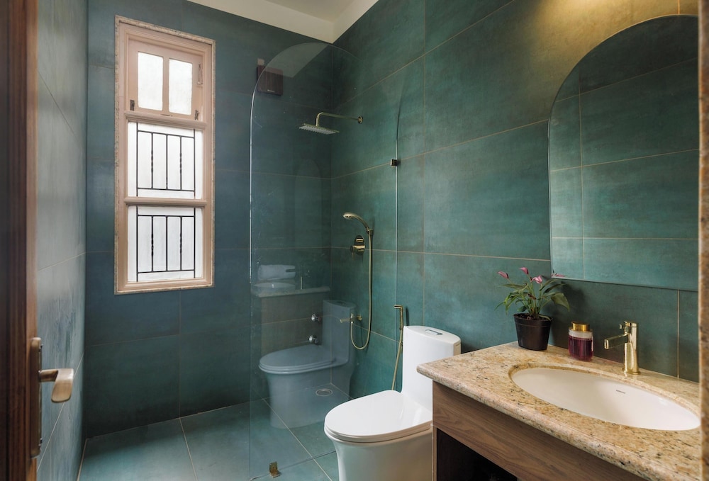 Westend Apartment by Redolive Racecourse Rd 3bhk