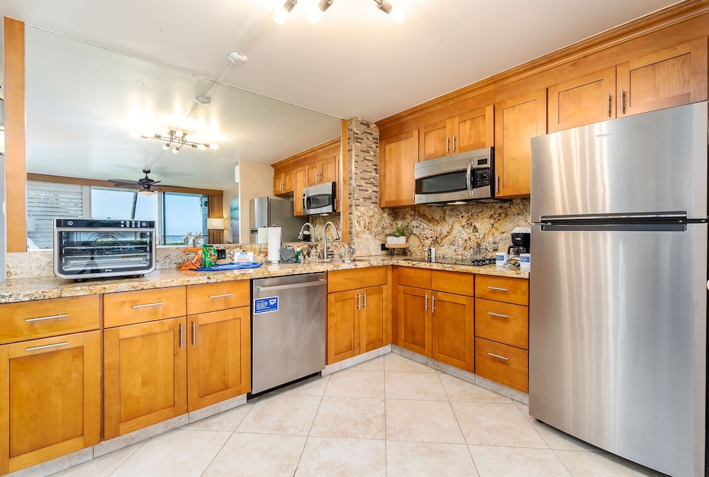 Napili Shores A106 0 Bedroom Condo by RedAwning