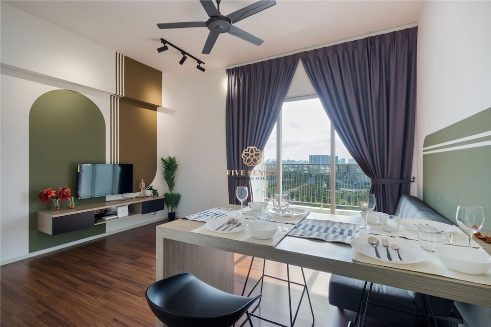 UNA Serviced Apartment, Sunway Velocity Kuala Lumpur