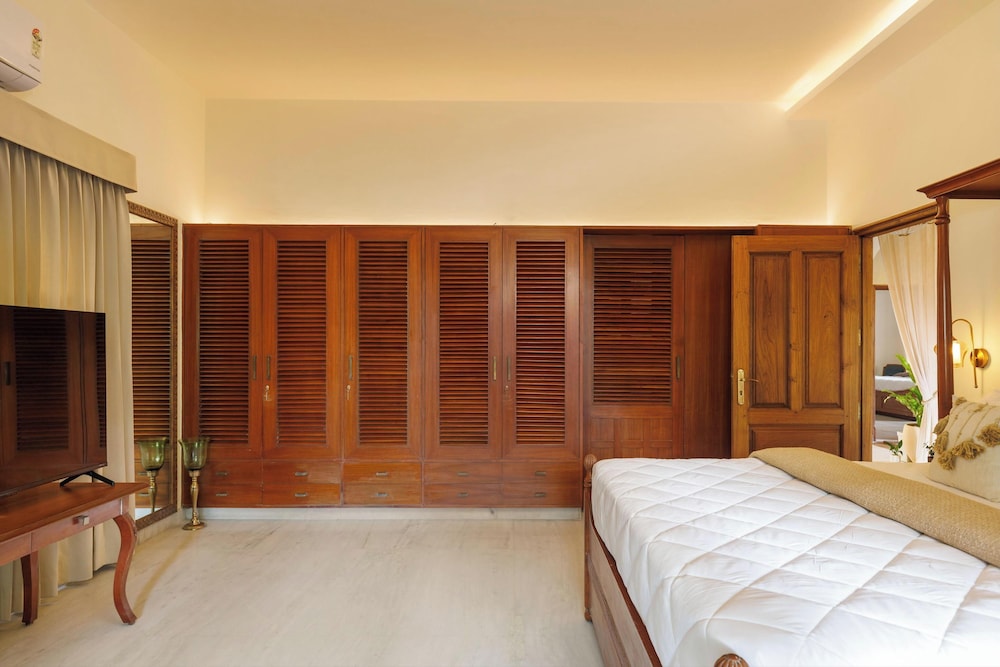 Westend Apartment by Redolive Racecourse Rd 3bhk