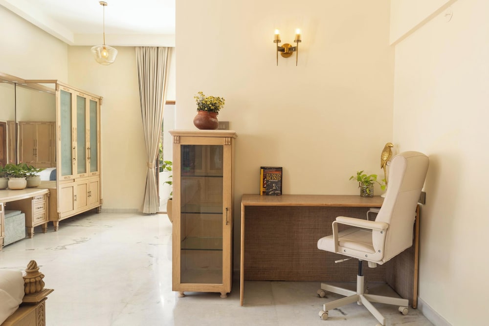 Westend Apartment by Redolive Racecourse Rd 3bhk