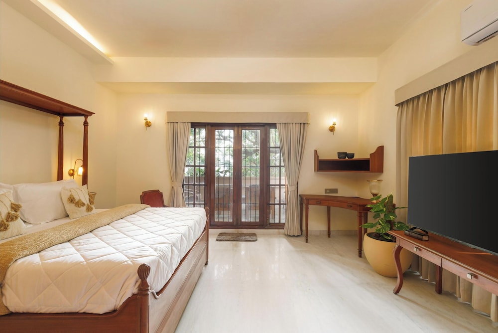 Westend Apartment by Redolive Racecourse Rd 3bhk