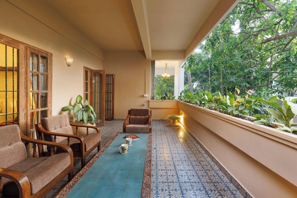 Westend Apartment by Redolive Racecourse Rd 3bhk