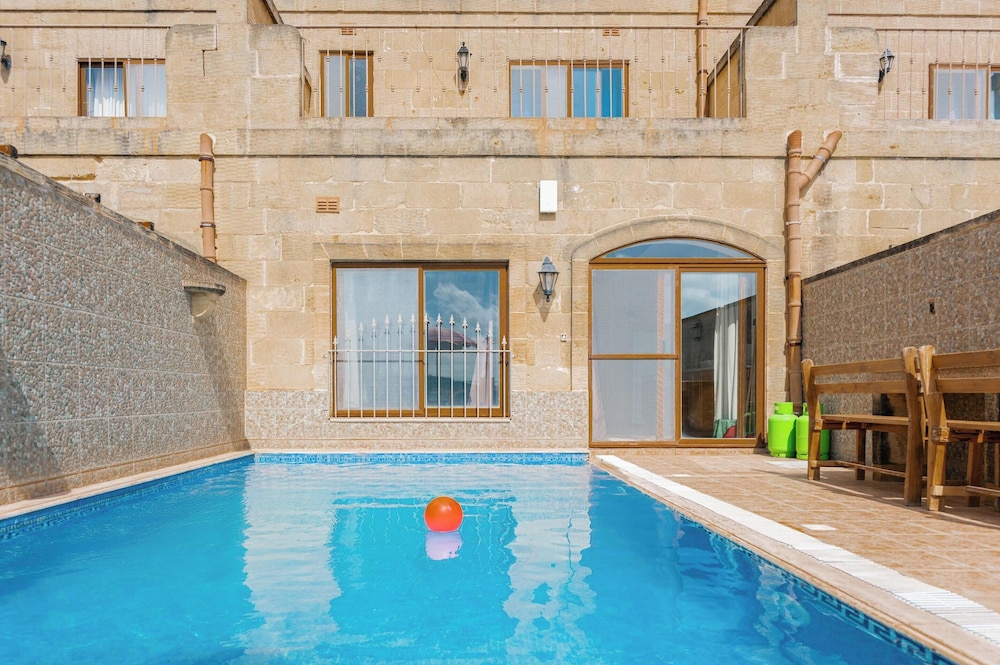 Ta Dora 3 Bedroom Villa With Private Pool