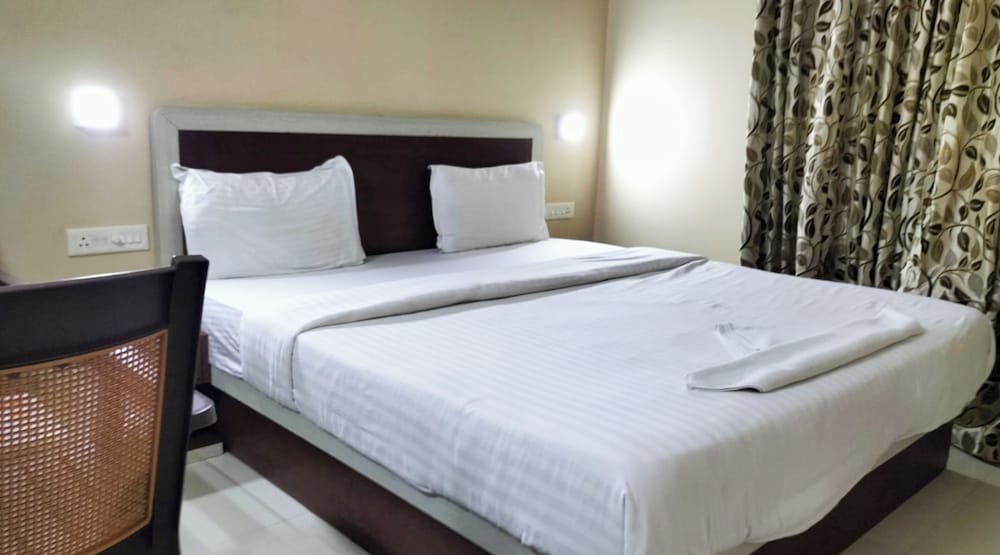 Hotel Golden W Puri
