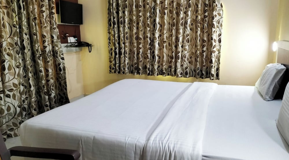 Hotel Golden W Puri