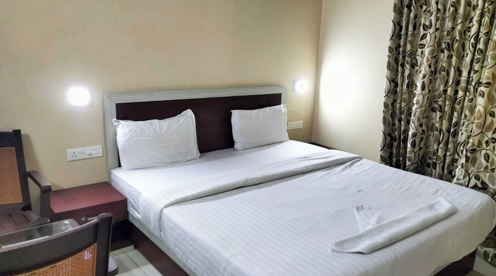 Hotel Golden W Puri