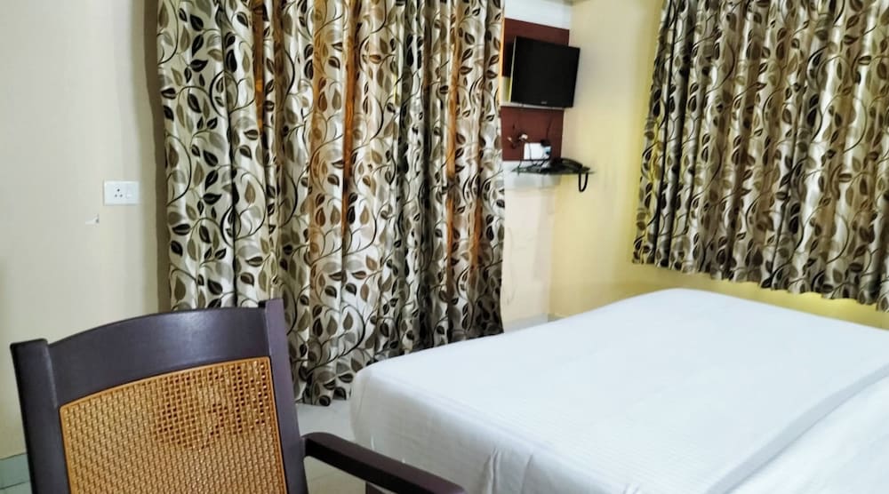 Hotel Golden W Puri