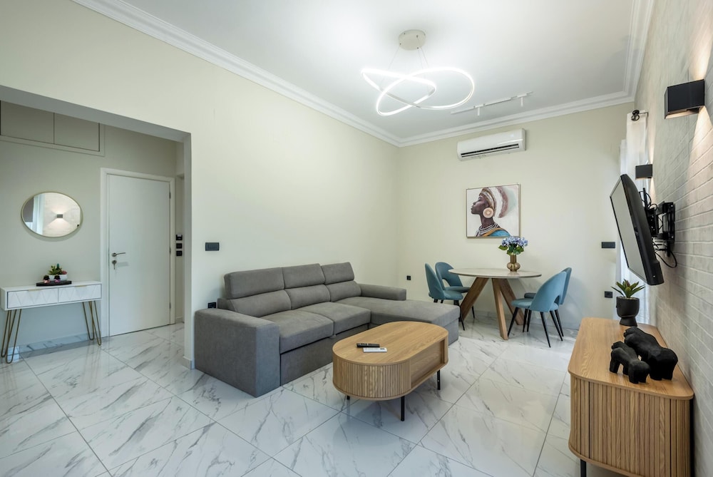Hypnos Luxury Lodgings