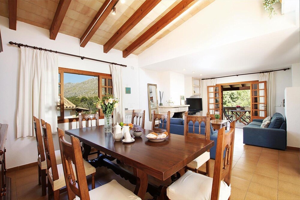 Villa - 4 Bedrooms with Pool and WiFi - 108763 photo 5