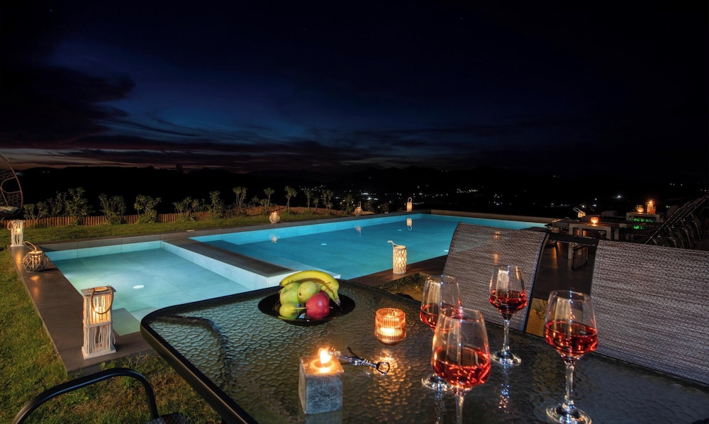 Villa Arithea