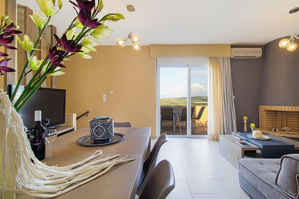 Theo Villas With Sea View