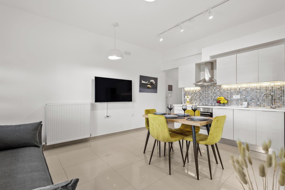 Palea Luxury Living