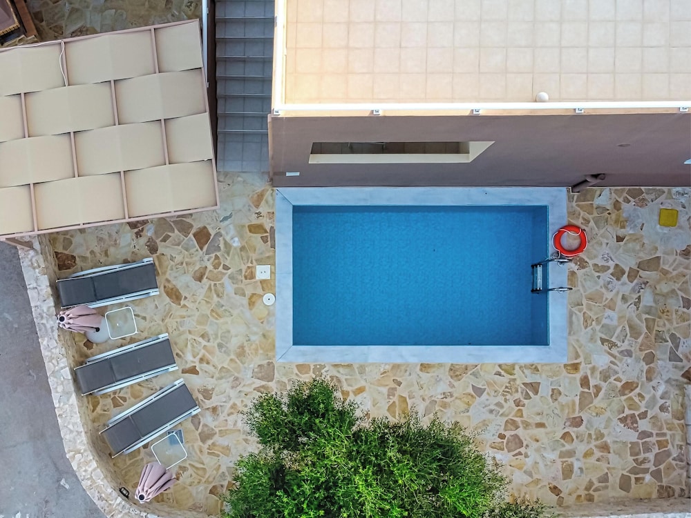 Theo Villas With Sea View
