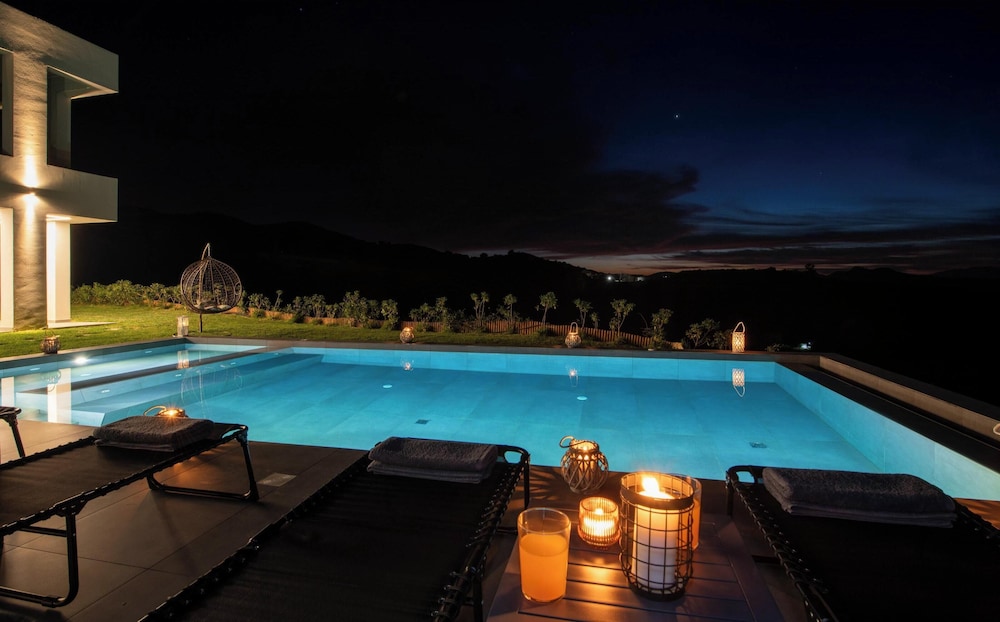 Villa Arithea