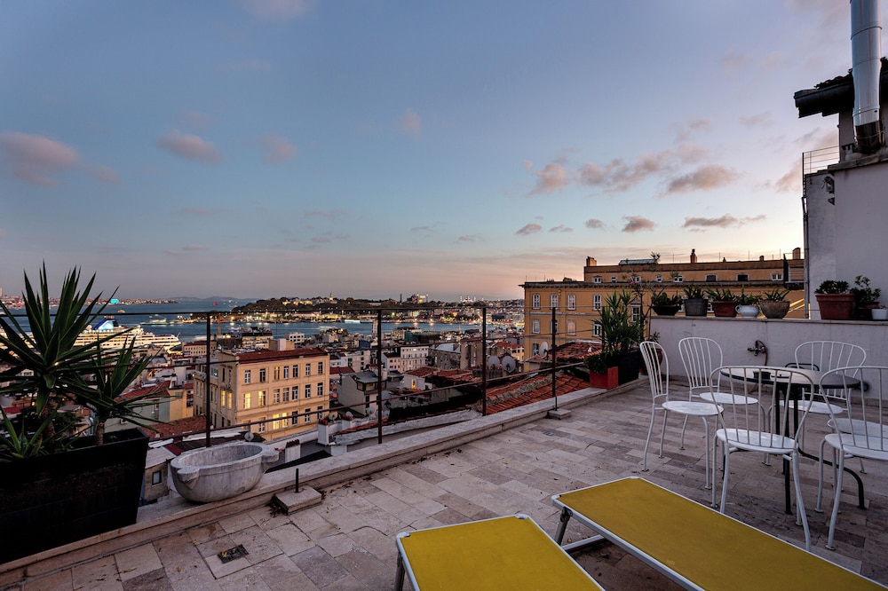 Alaattin Apartments