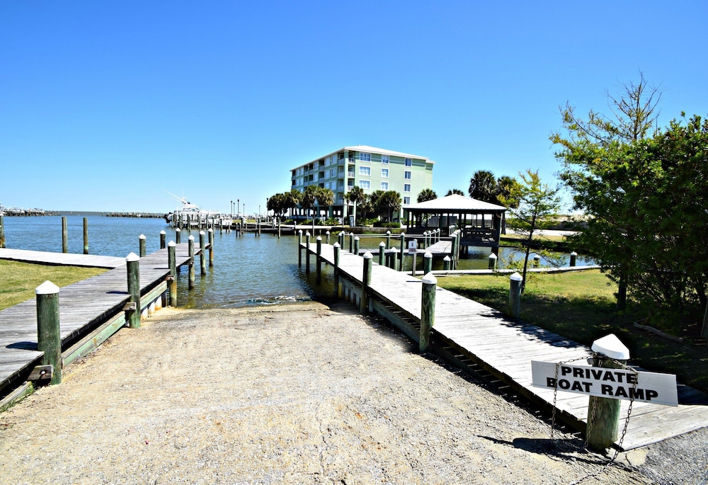 Navy Core Harbor