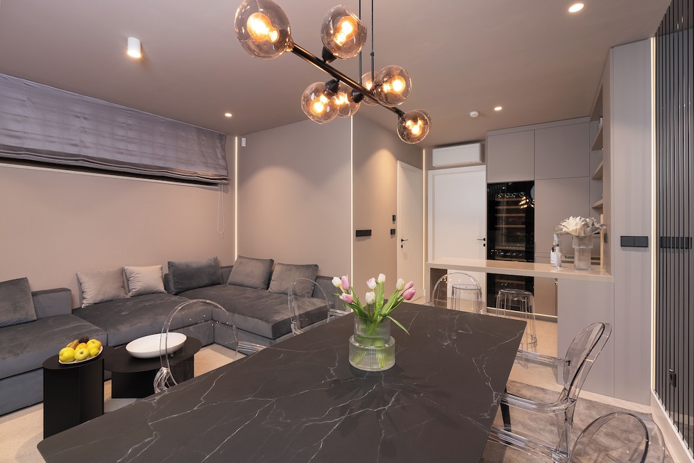 Designer Luxury Villa With Pool & Private Beach Access - Zadar
