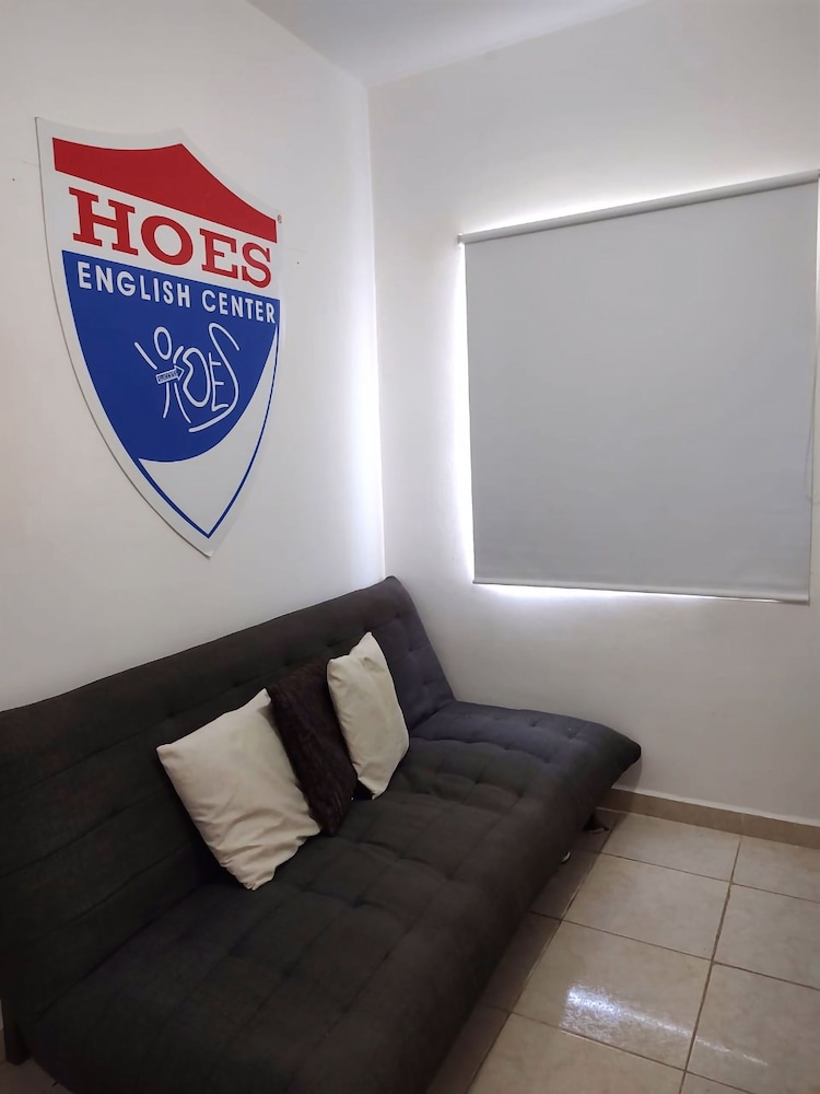 Devoted Hoestel in Cancun With Equipped Kitchen, Pool, Close to Beaches & More!