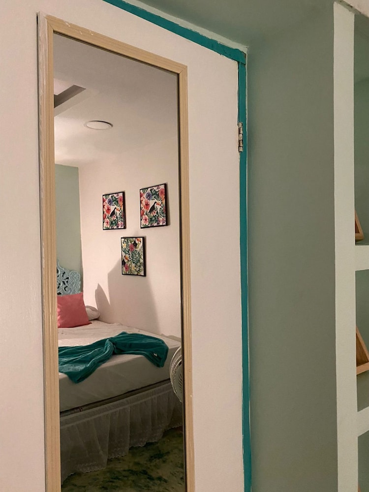 Room in Lodge - Cr-4 Room In Getsemani With Breakfast Wifi And Air Conditioning