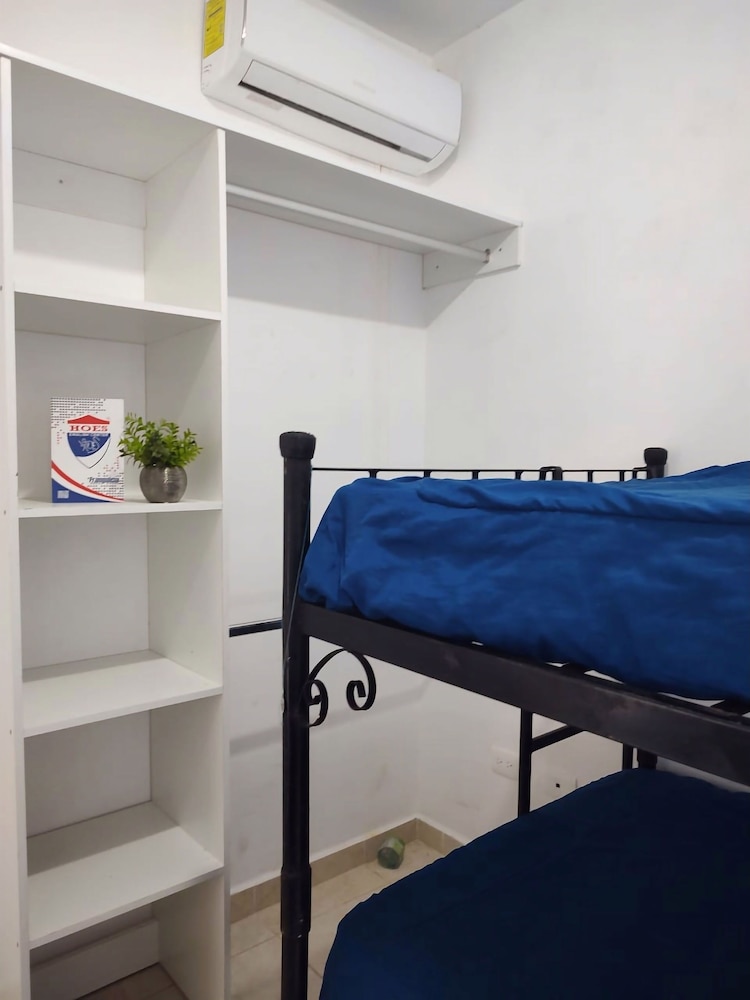 Devoted Hoestel in Cancun With Equipped Kitchen, Pool, Close to Beaches & More!