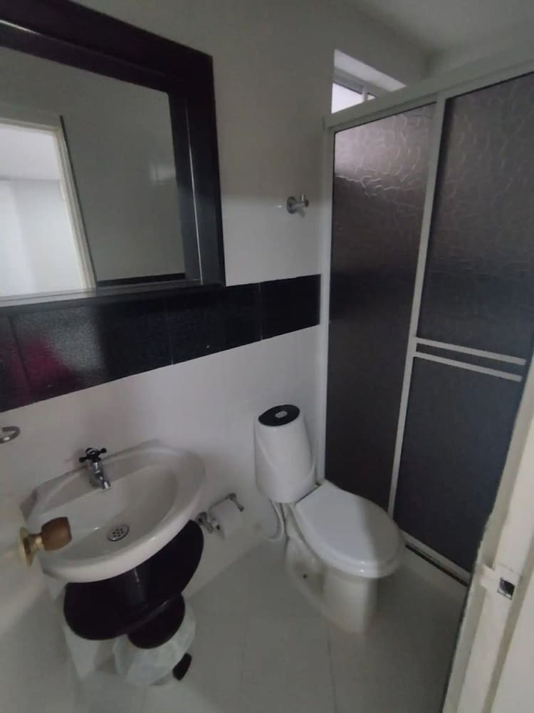 Room-bm-8 Room Near the sea With air con