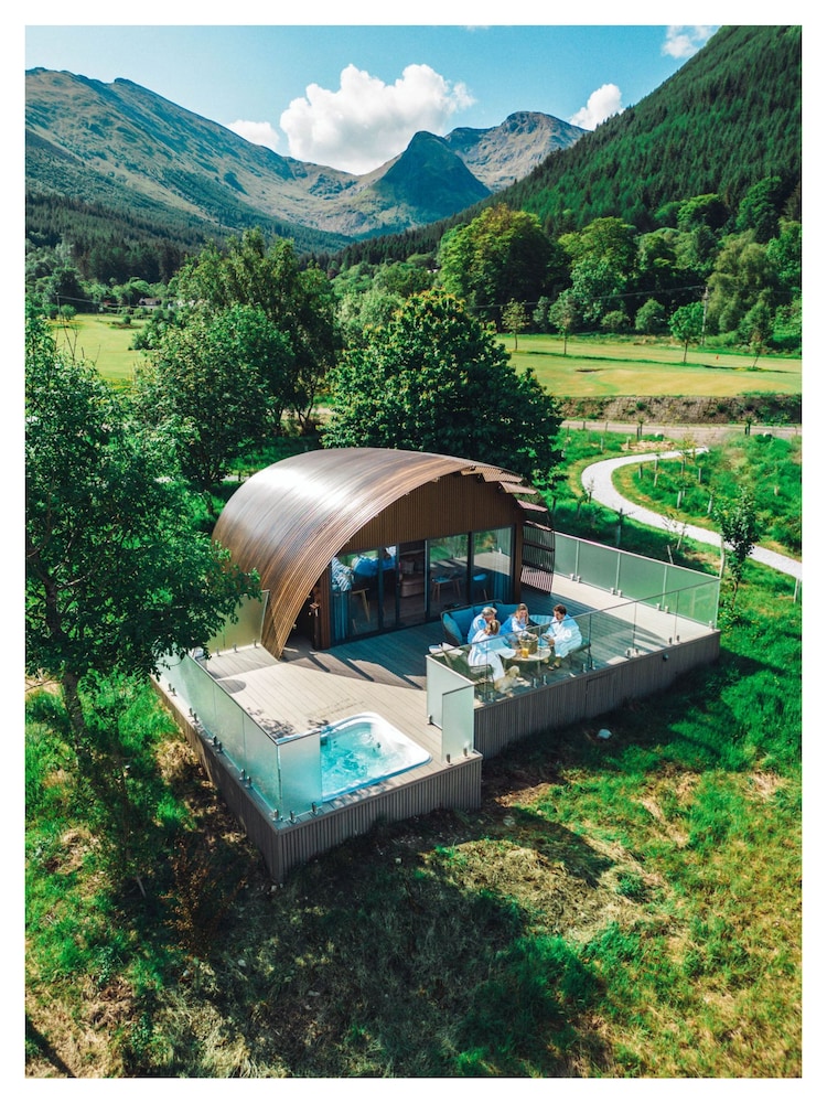 Hotel SeaBeds Luxury Lookouts with Hot Tubs - Image 1