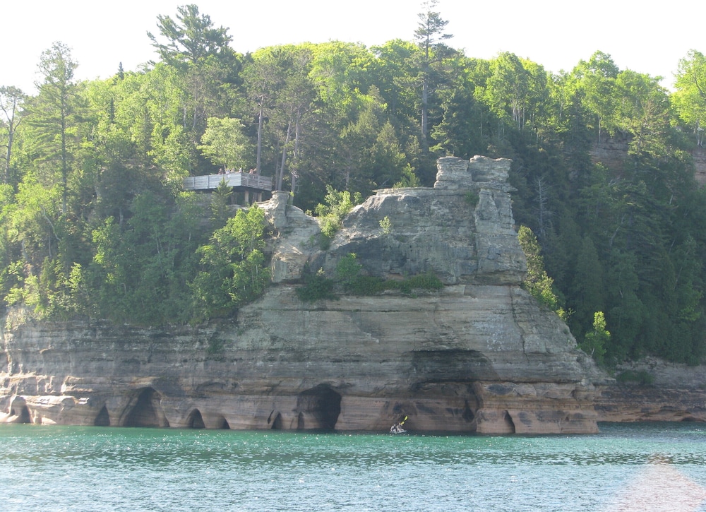 White Pine Lodge