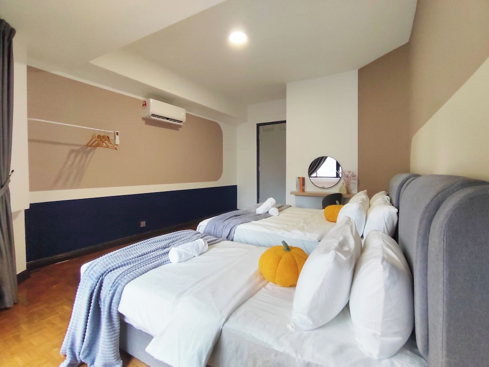 Plaza Berjaya by Manhattan Group