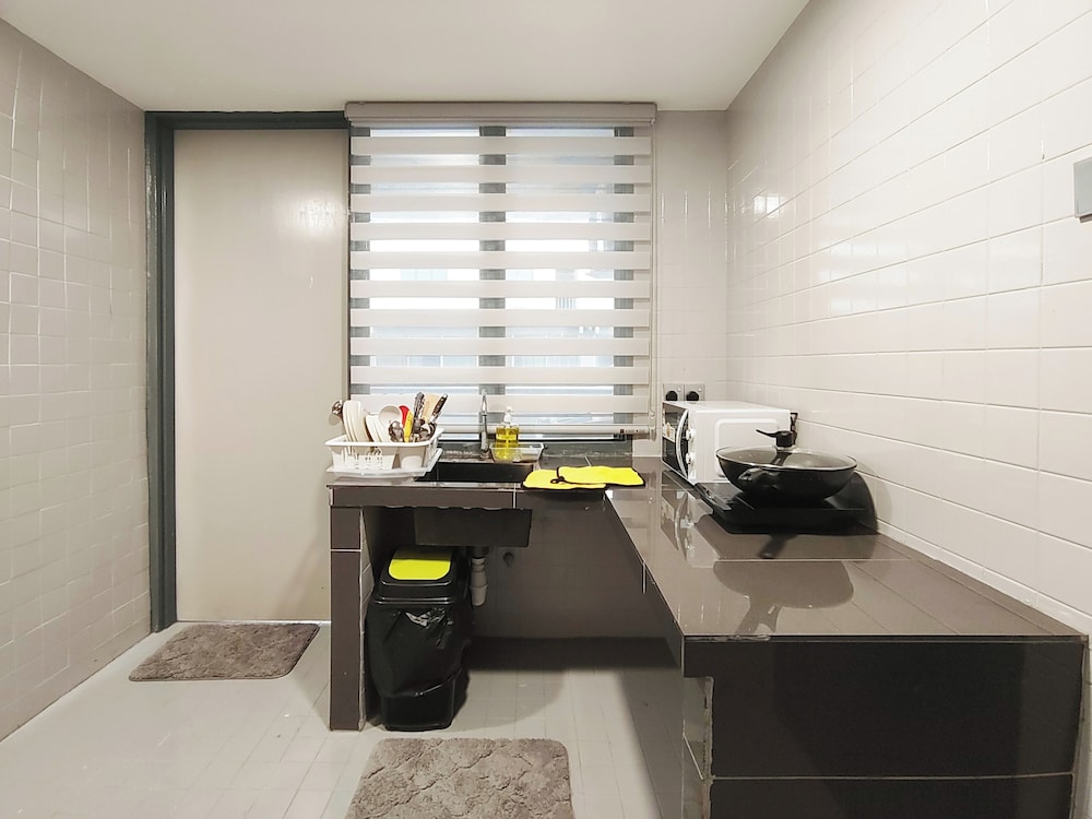 Plaza Berjaya by Manhattan Group