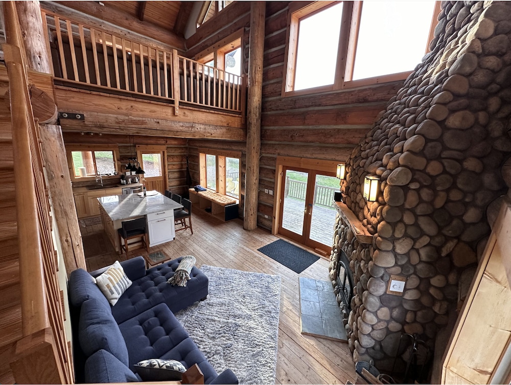 Adams Rest 3 Bedroom Cabin