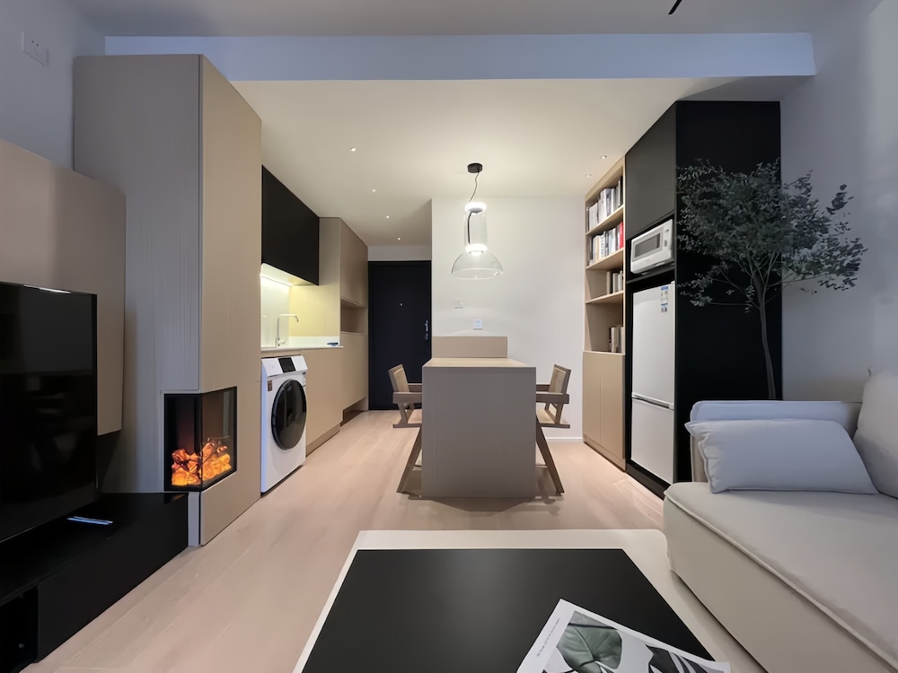 Shanghai Hills & Art Home