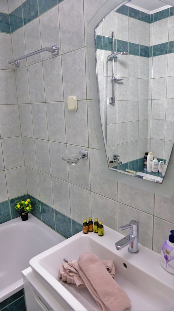 Photo 34
