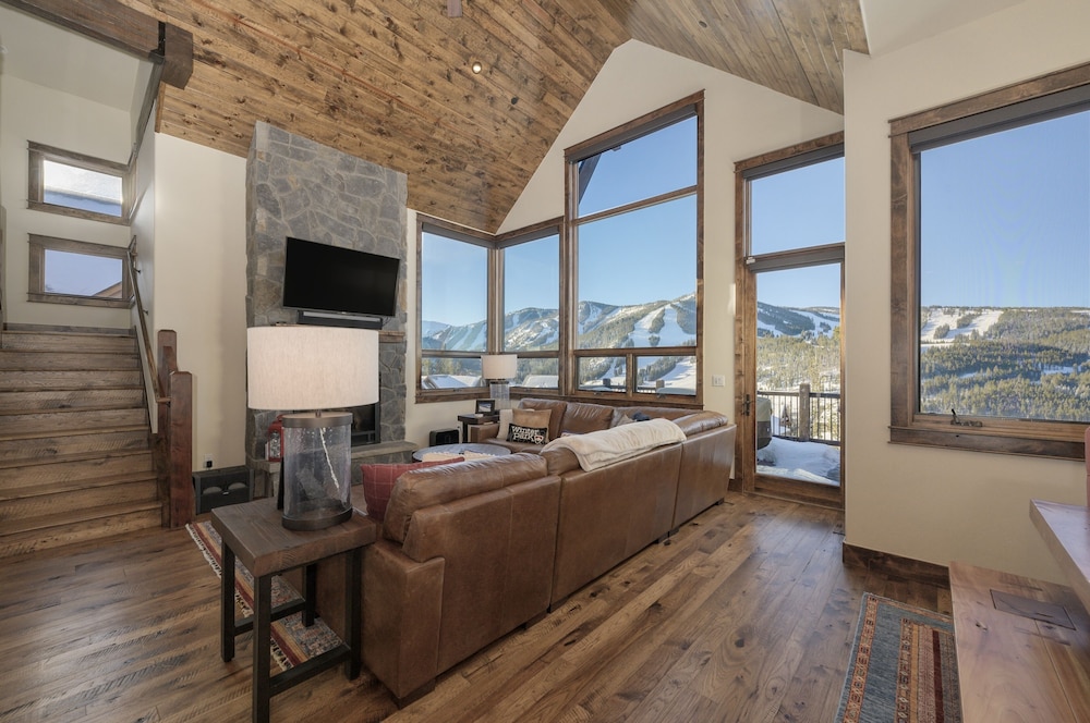 Summit Place At Lakota 4 Bedroom Townhouse by RedAwning - Property Image 40