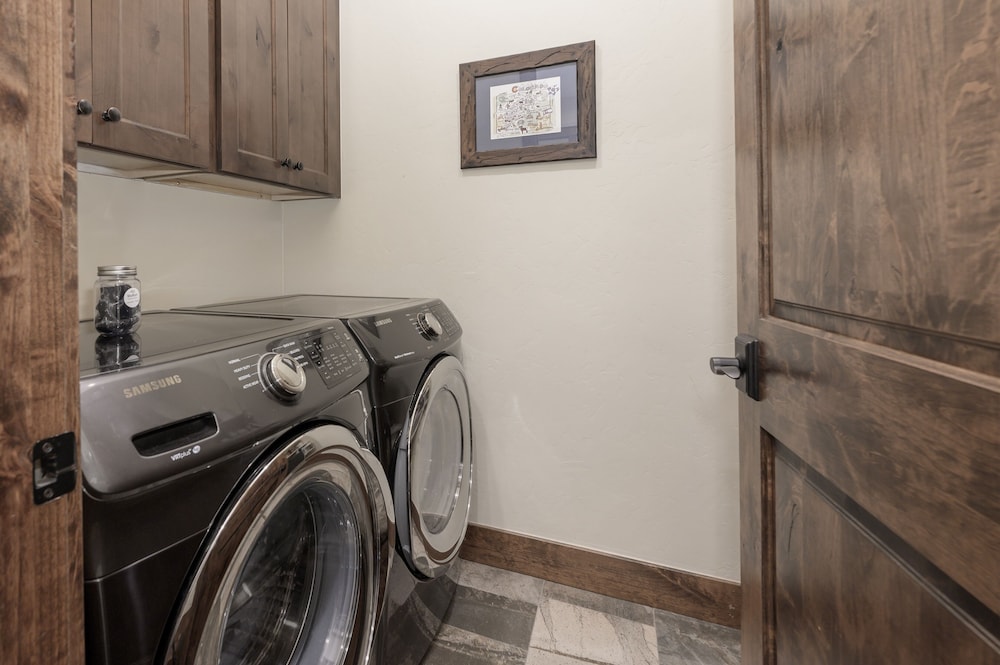 Summit Place At Lakota 4 Bedroom Townhouse by RedAwning - Property Image 15