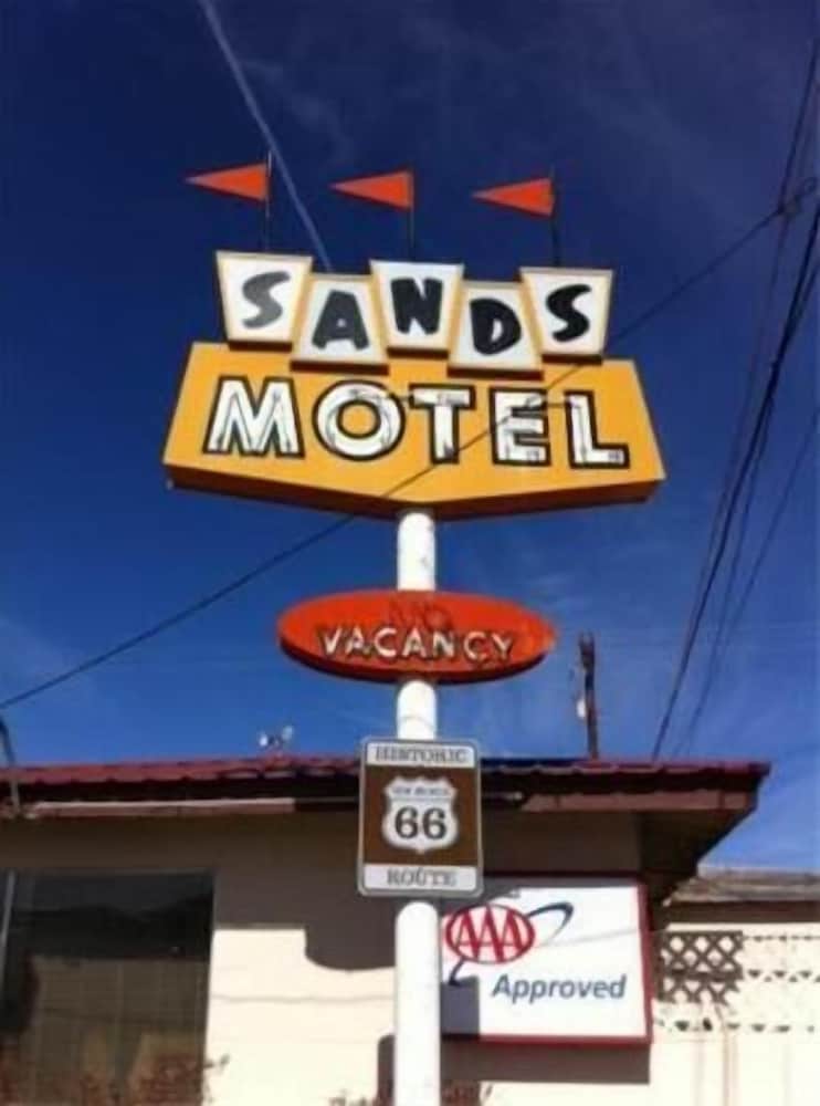 Grants Vacations - Sands Motel - Property Image 3