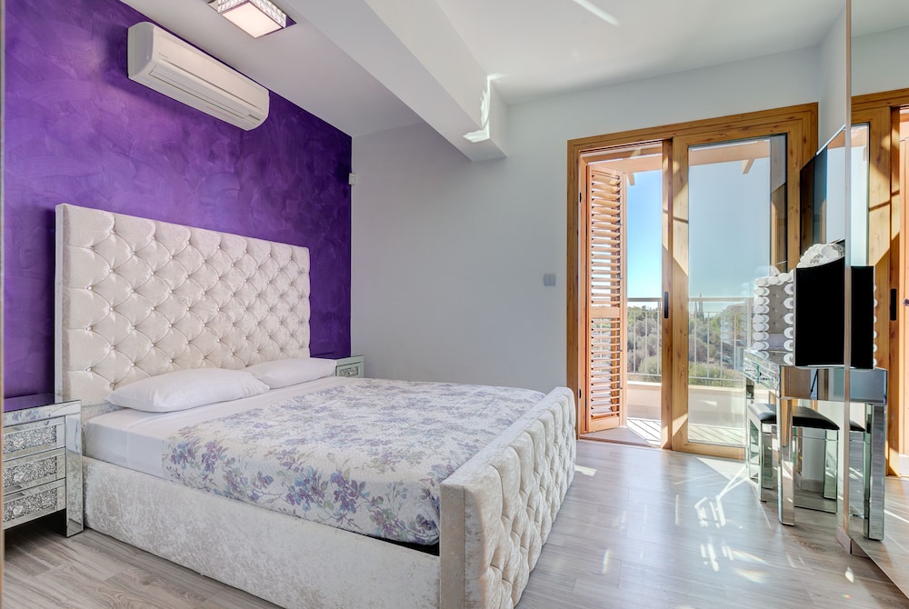 Villa 347 - Meo view 2