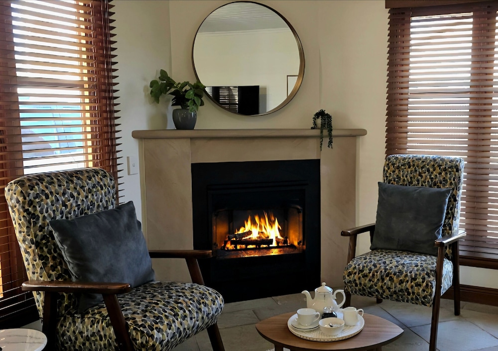 Sandstone Suites