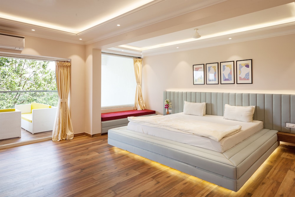 Red Door Villa by Shiloh Stays Igatpuri