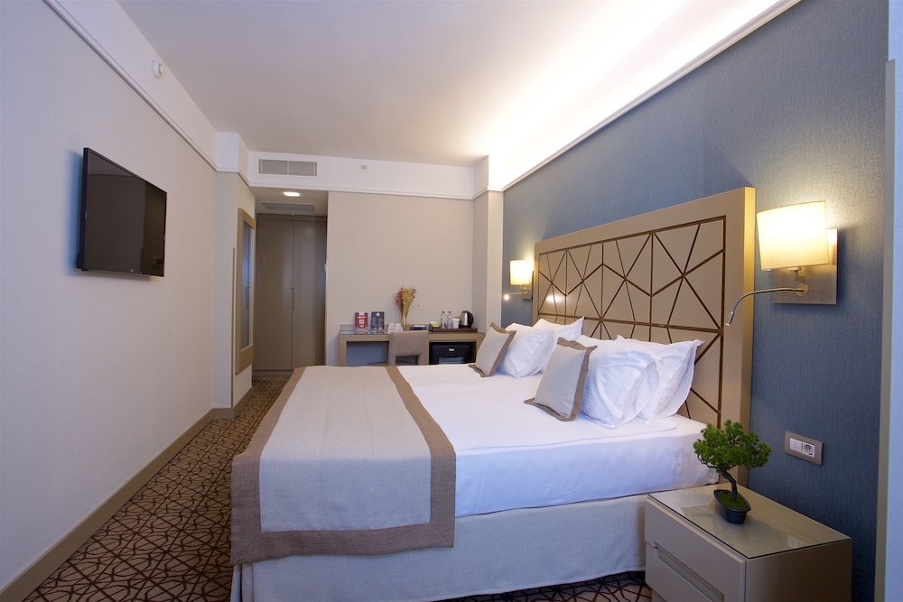Ramada by Wyndham Istanbul Taksim